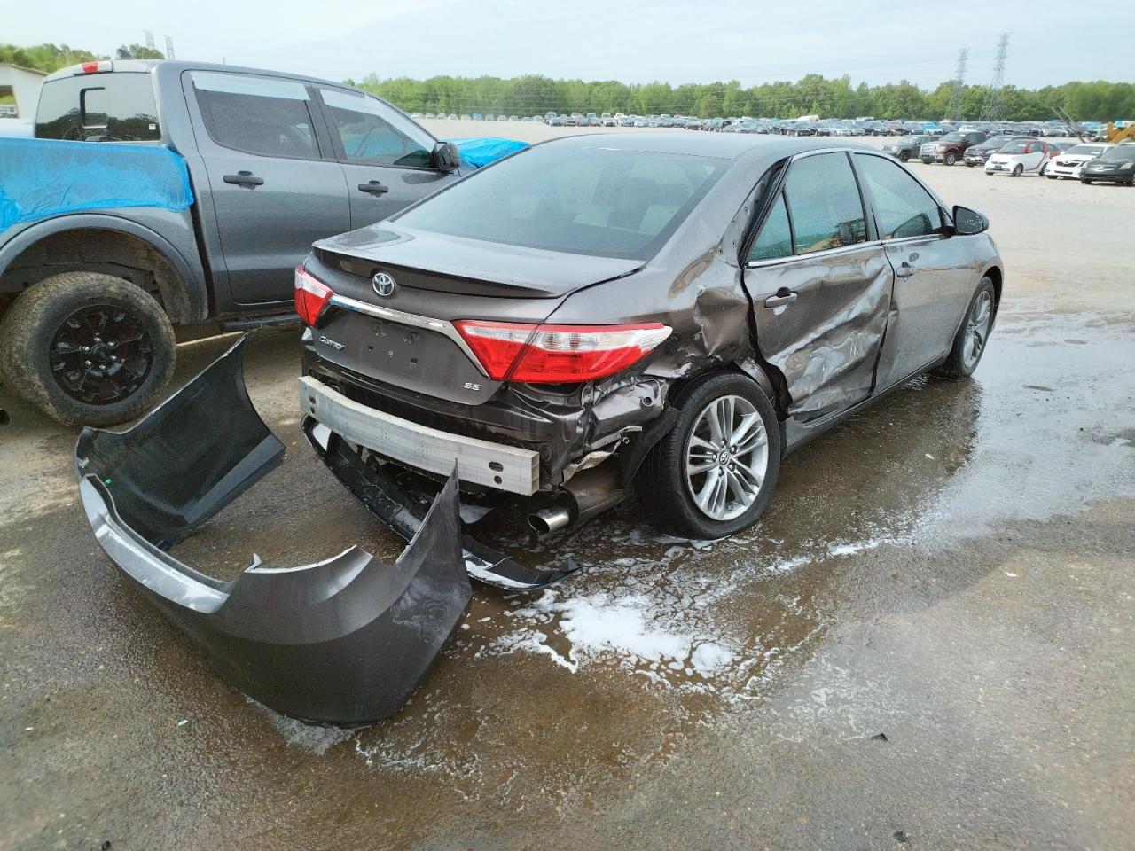 Photo 4 from auction – 2017 TOYOTA CAMRY LE with VIN 4T1BF1FK2HU734404