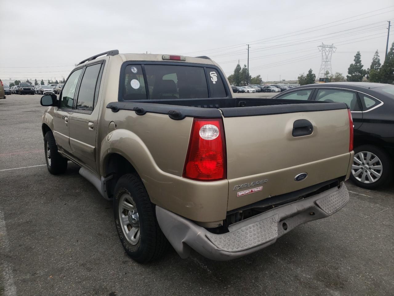 Photo 3 from auction – 2001 FORD EXPLORER S with VIN 1FMZU67E01UA15166