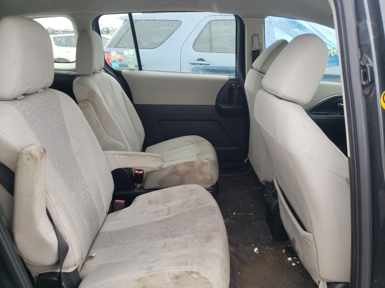 Photo 6 from auction – 2012 MAZDA 5 with VIN JM1CW2BL7C0131588