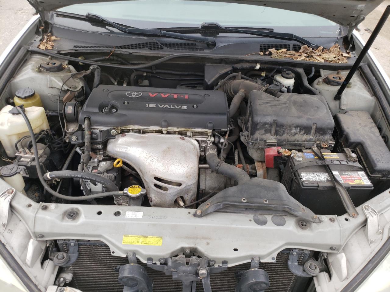 Photo 17 from auction – 2004 TOYOTA CAMRY LE with VIN 4T1BE32K84U914288