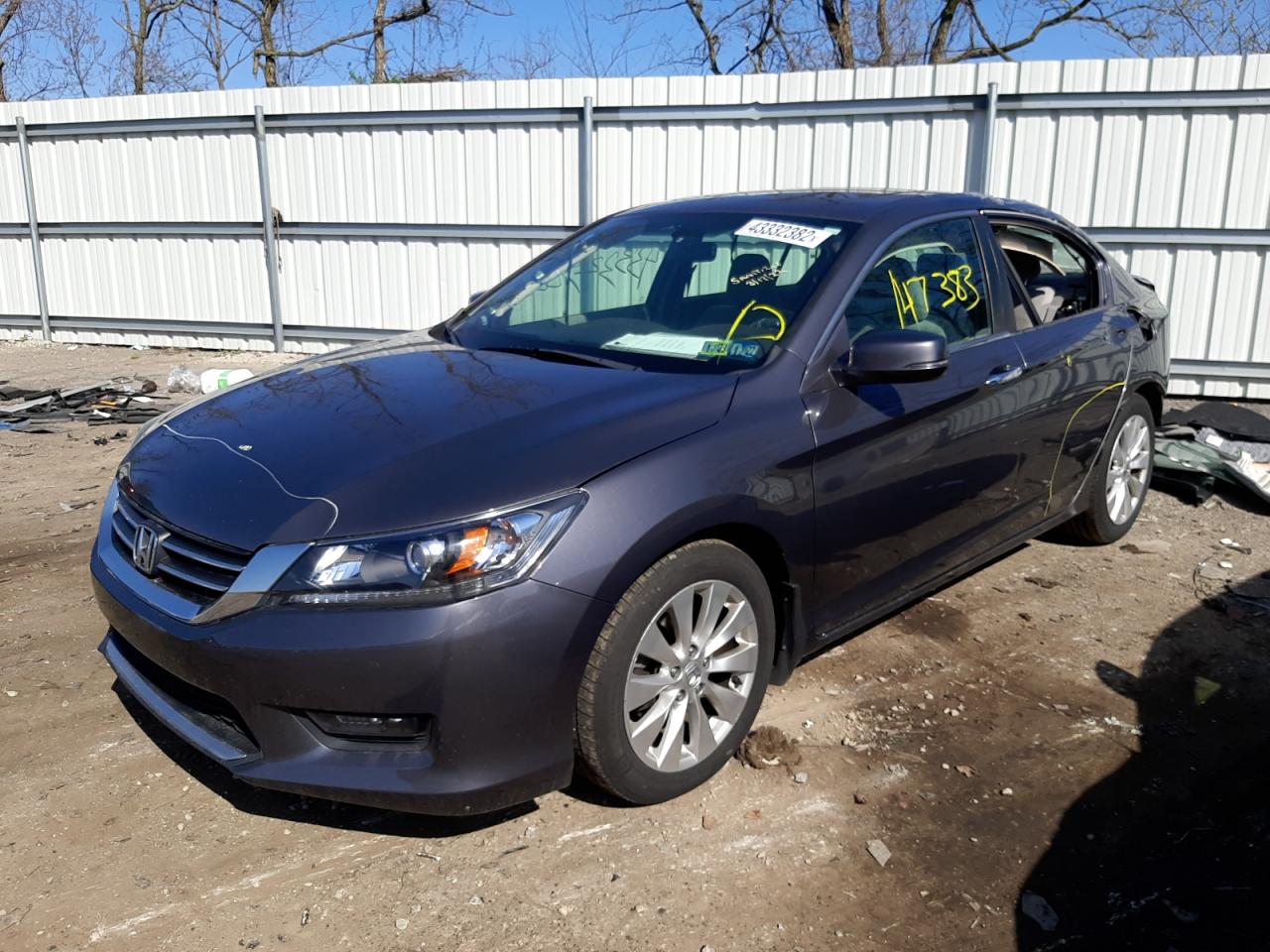 Photo 2 from auction – 2015 HONDA ACCORD EX with VIN 1HGCR2F72FA213703