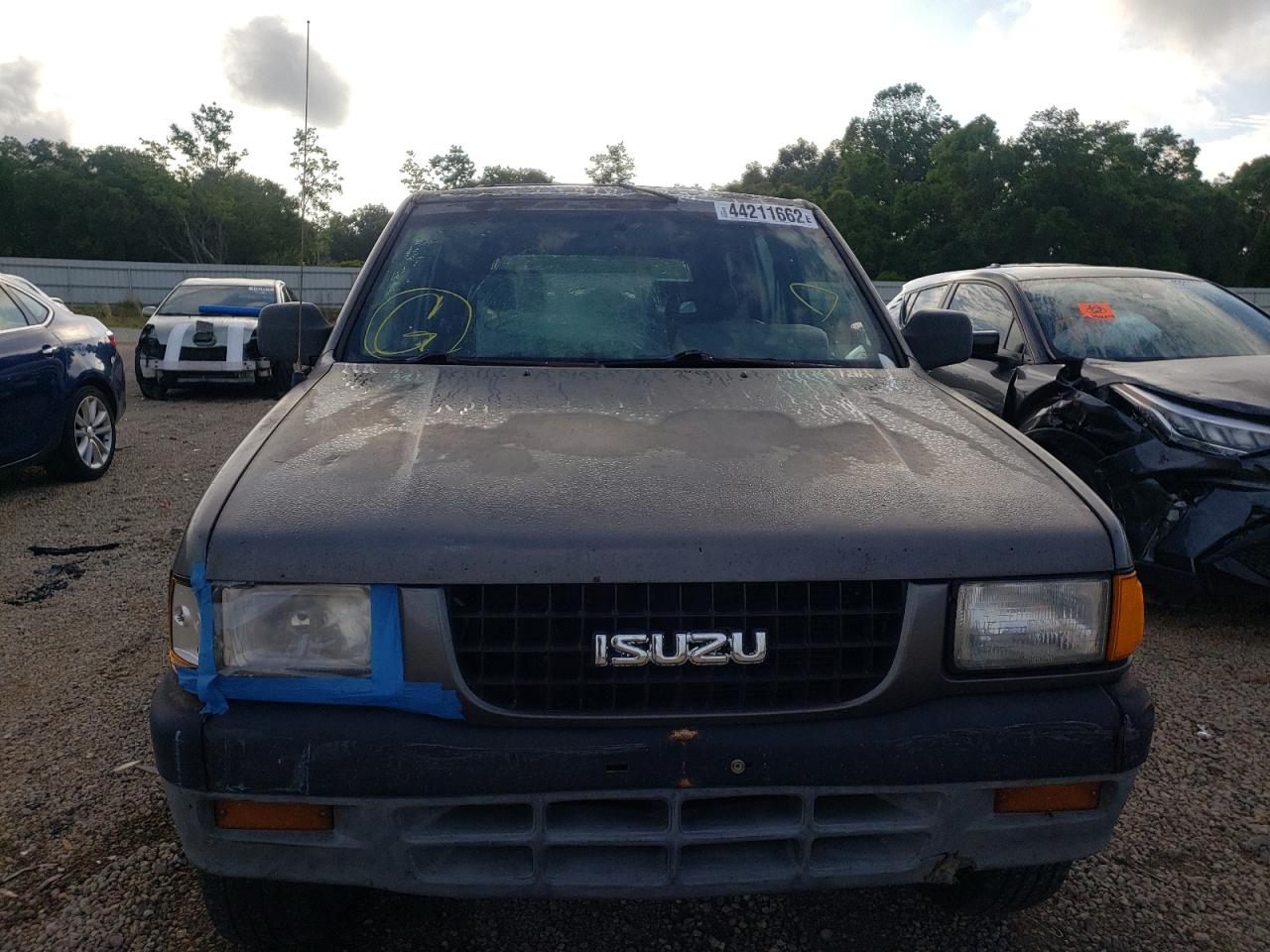 Photo 9 from auction – 1995 ISUZU RODEO S with VIN 4S2CG58V2S4345391