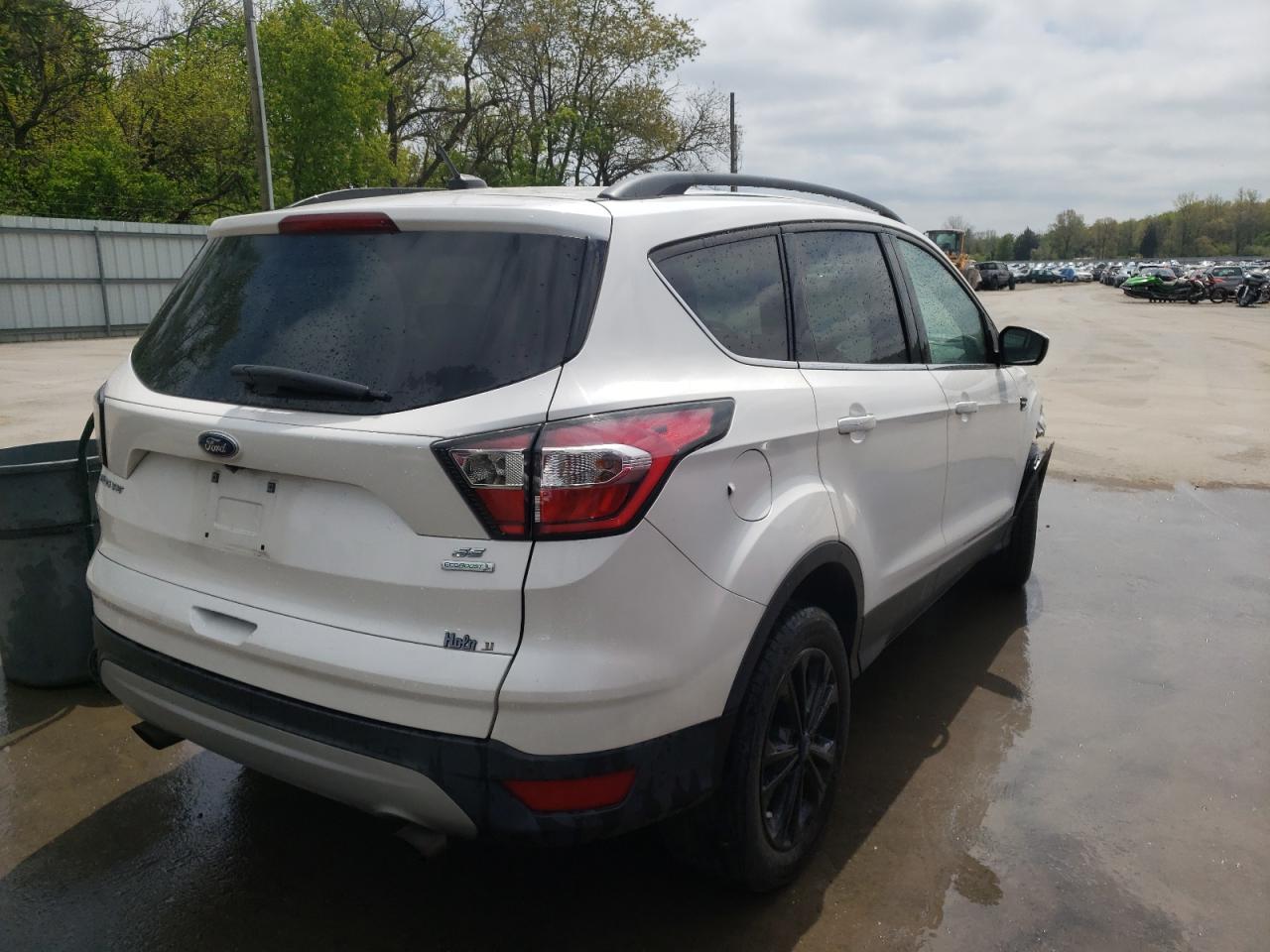 Photo 4 from auction – 2017 FORD ESCAPE SE with VIN 1FMCU0GD6HUA44983