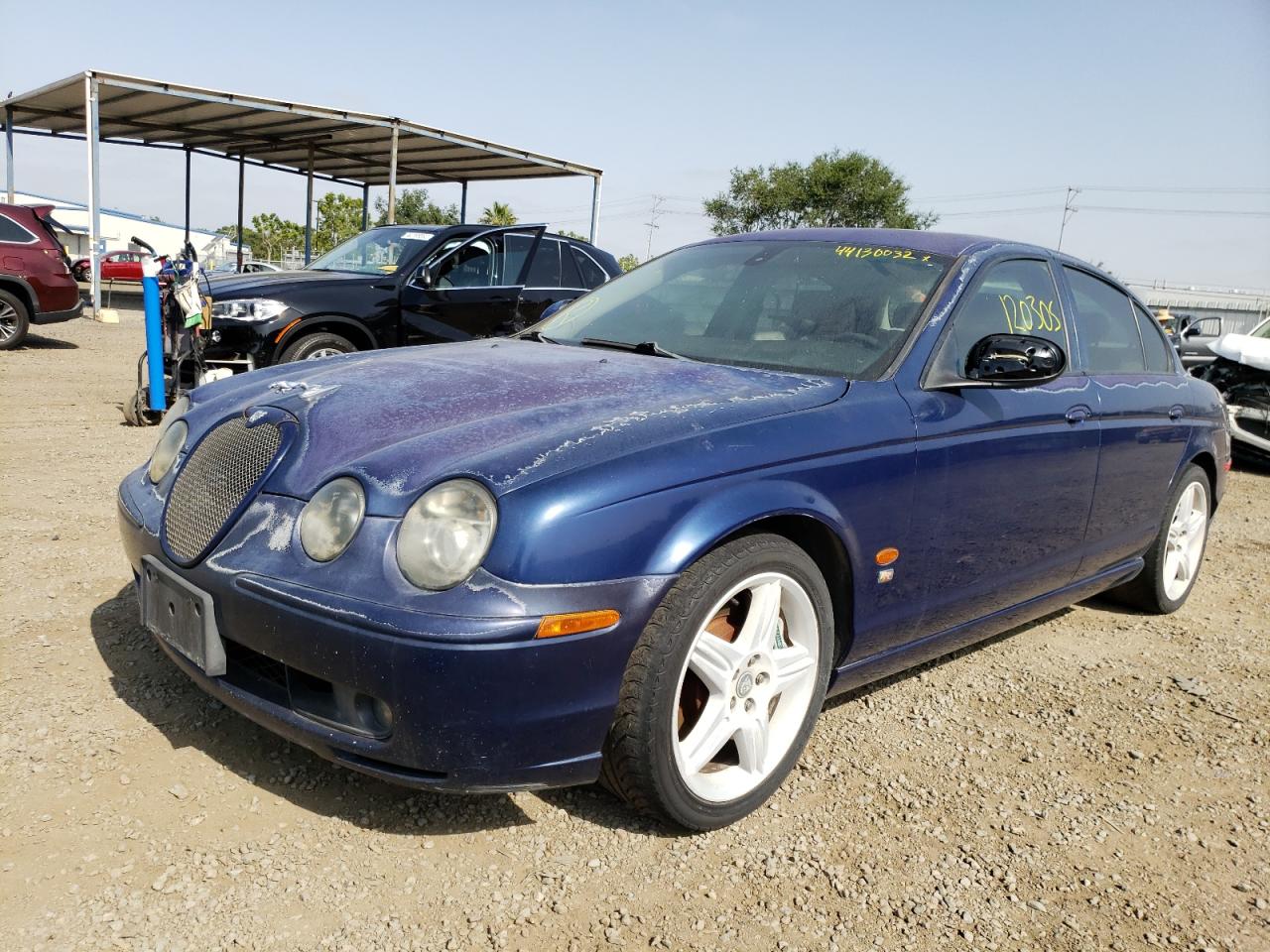 Photo 2 from auction – 2003 JAGUAR S-TYPE R with VIN SAJEA03V431M57193