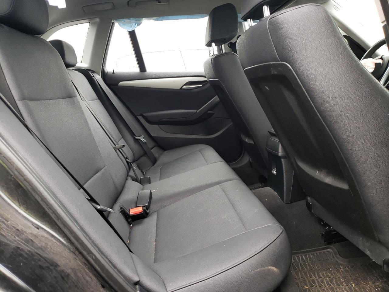 Photo 6 from auction – 2015 BMW X1 XDRIVE2 with VIN WBAVL1C52FVY26786