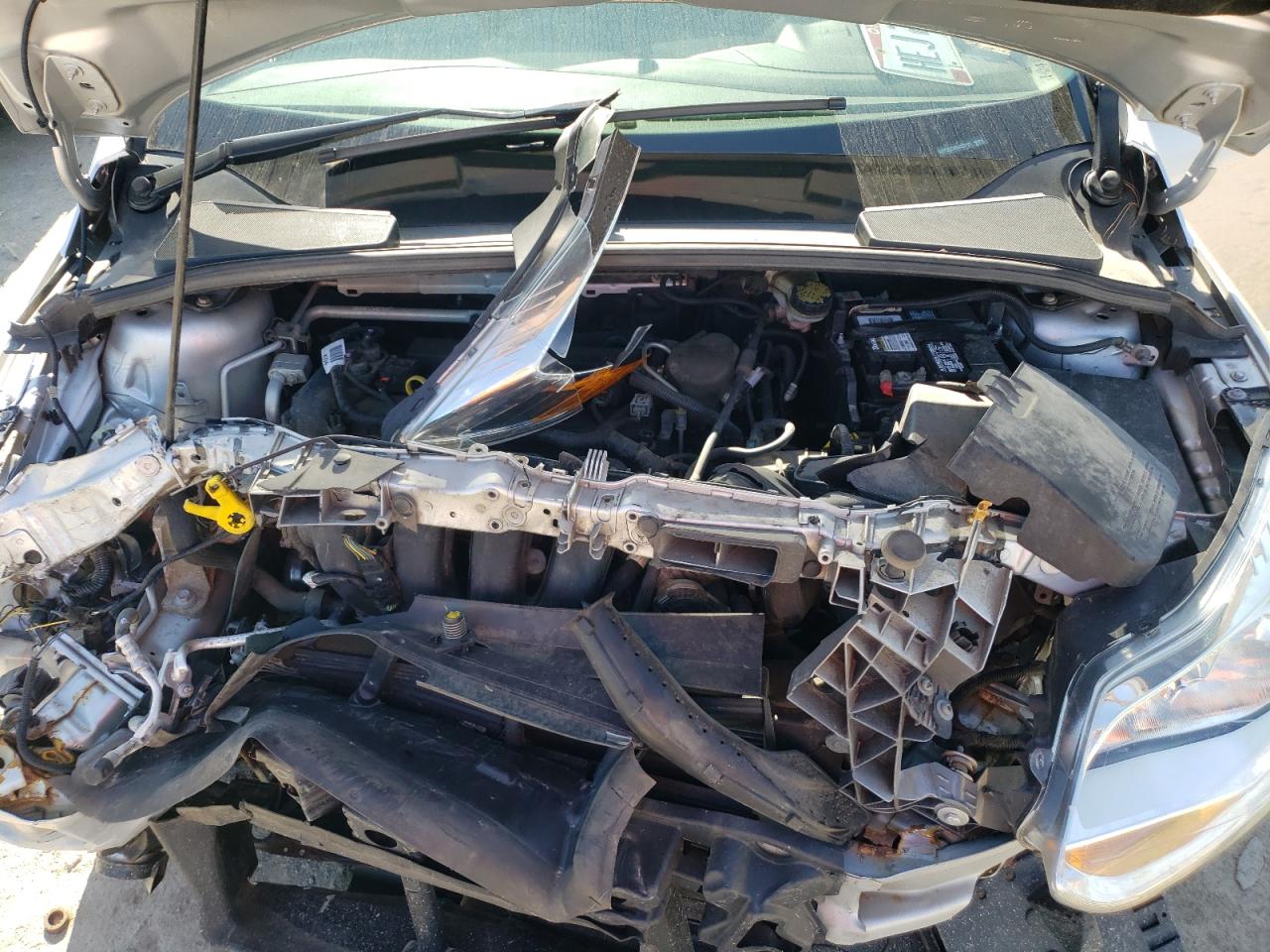 Photo 7 from auction – 2014 FORD FOCUS SE with VIN 1FADP3F2XEL420111