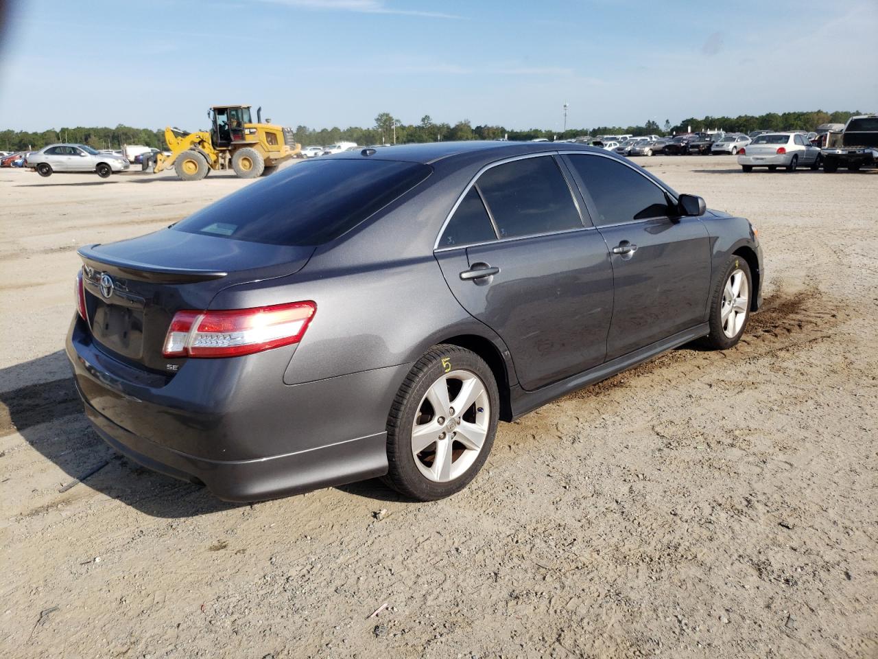 Foto 4 de la subasta – 2011 TOYOTA CAMRY BASE con VIN 4T1BF3EK7BU208967