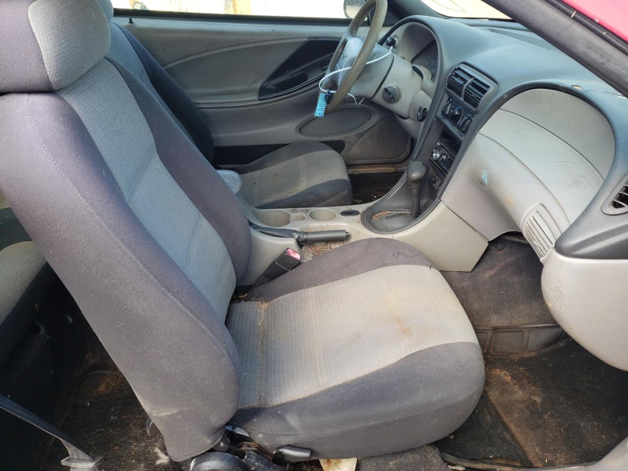 Photo 5 from auction – 2002 FORD MUSTANG with VIN 1FAFP40462F138096