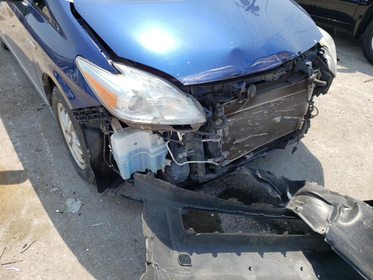 Photo 9 from auction – 2011 TOYOTA PRIUS with VIN JTDKN3DUXB0295197