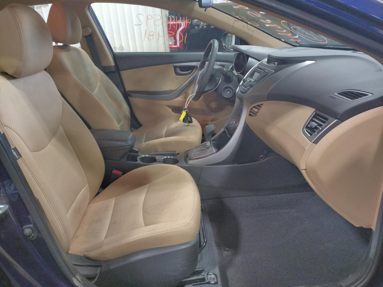 Photo 5 from auction – 2013 HYUNDAI ELANTRA with VIN 5NPDH4AE0DH334081