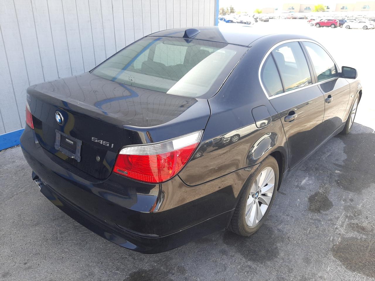 Photo 17 from auction – 2004 BMW 545 I with VIN WBANB33584B109452