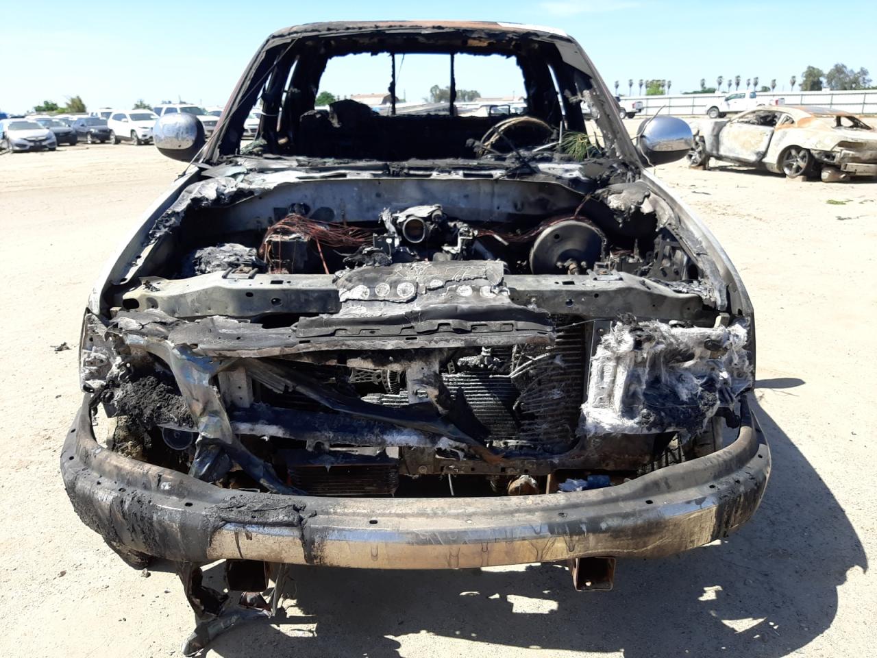 Zdjęcie 9 z aukcji – 2002 FORD F150 z VIN 1FTRX17W52NB60626