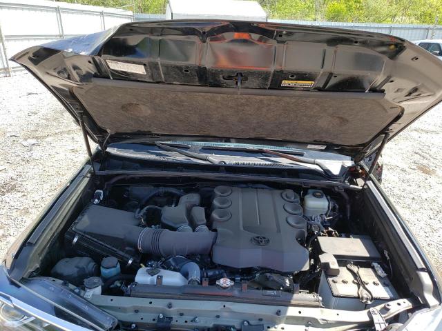 Photo 7 from auction – 2019 TOYOTA 4RUNNER SR with VIN JTEBU5JR7K5646600