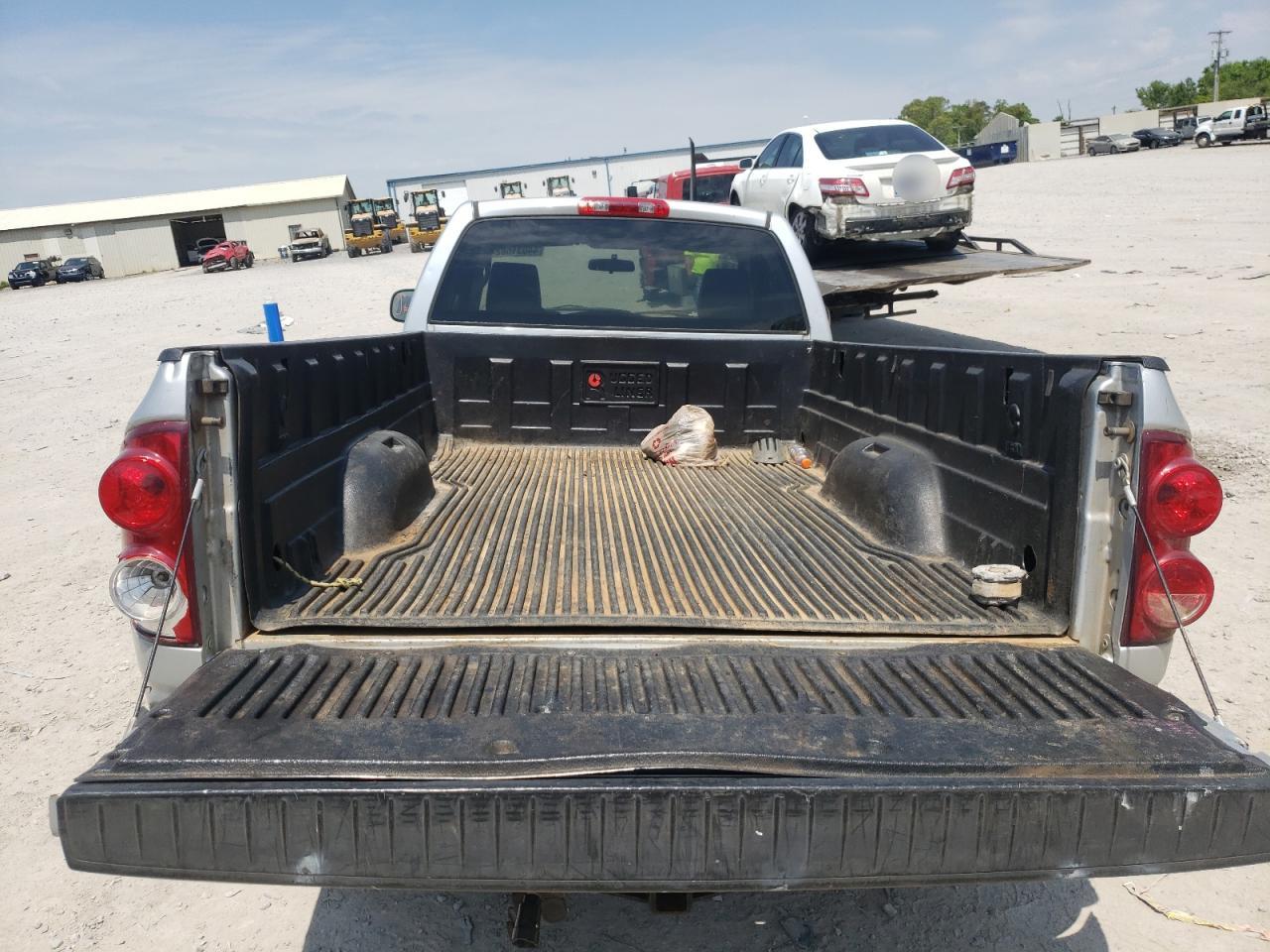 Photo 6 from auction – 2008 DODGE RAM 1500 S with VIN 1D7HU16N88J196846