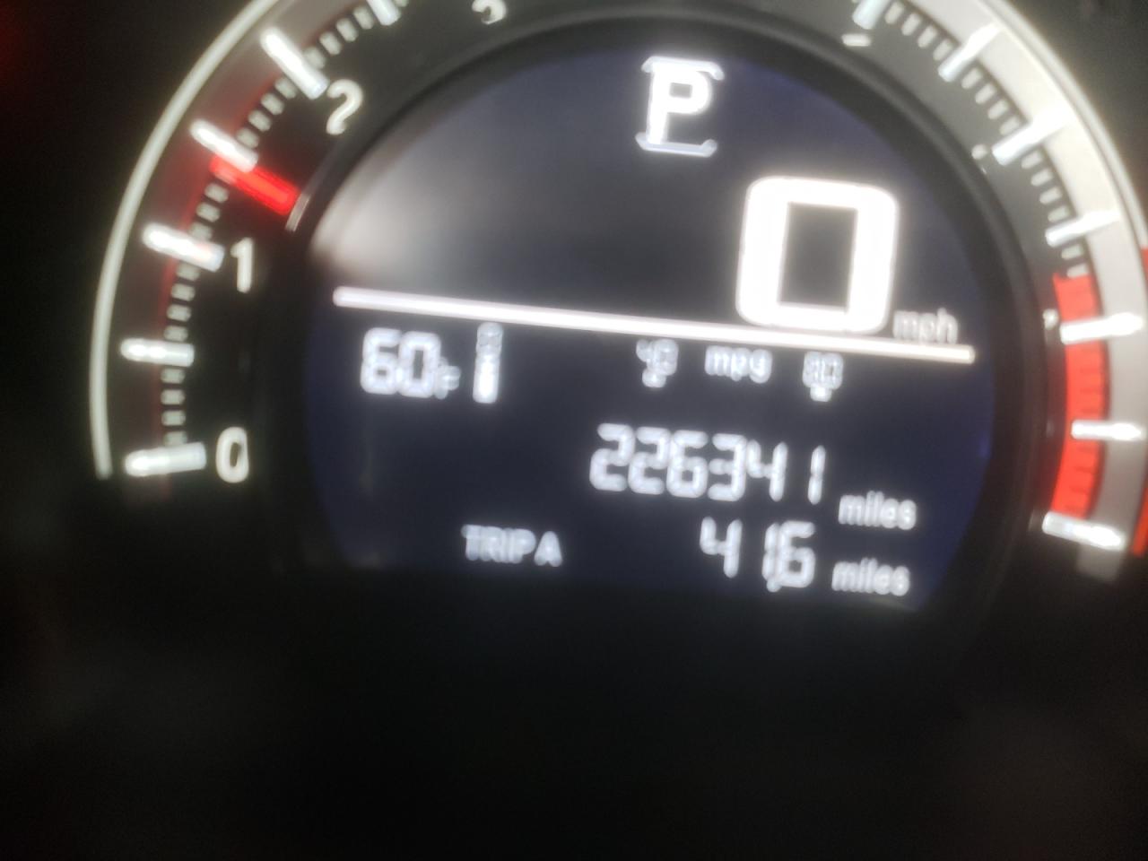 Photo 8 from auction – 2016 HONDA CIVIC LX with VIN 19XFC2F5XGE064158