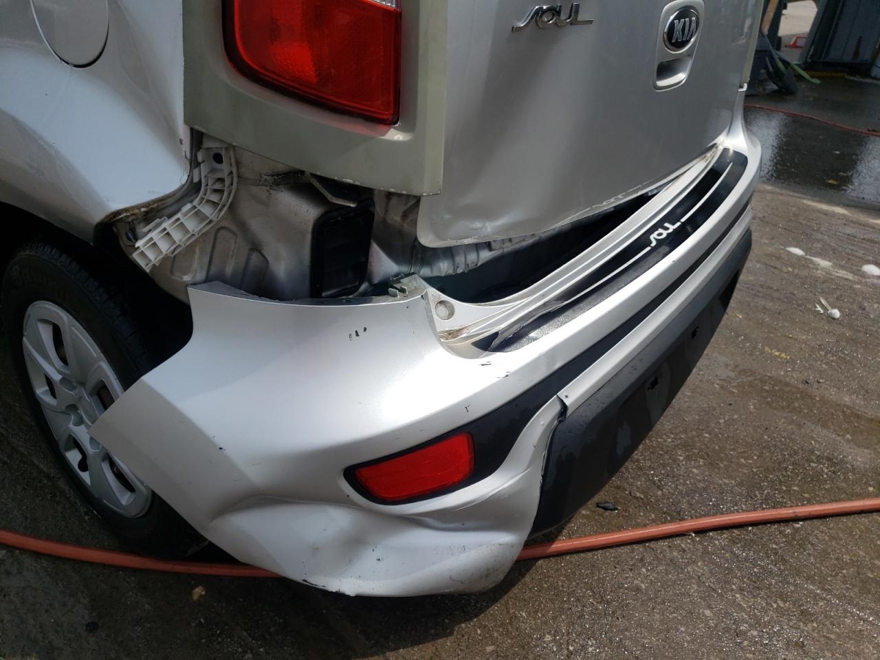 Photo 9 from auction – 2013 KIA SOUL with VIN KNDJT2A58D7492095