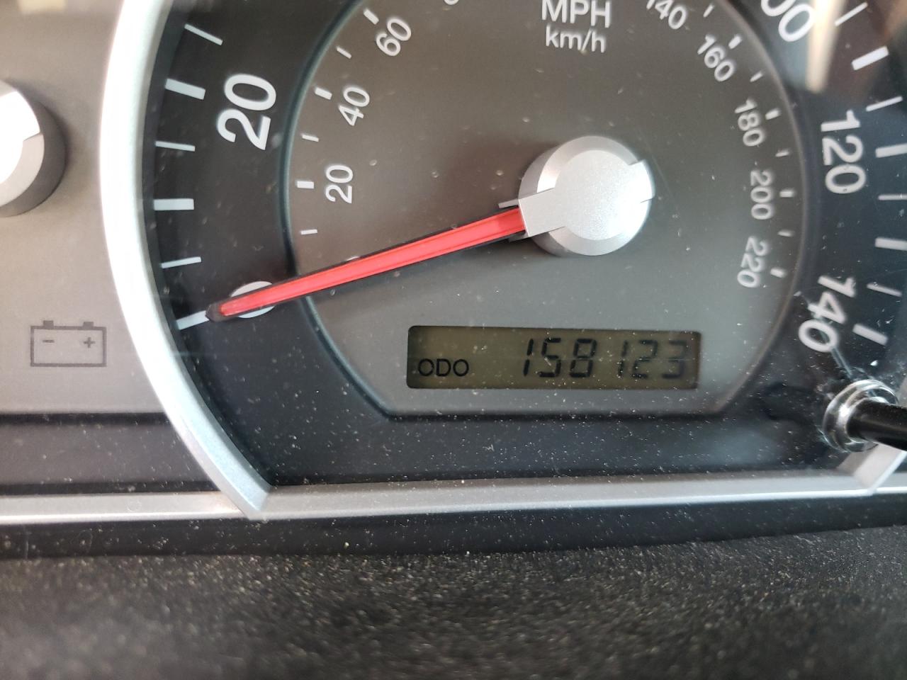 Photo 8 from auction – 2007 KIA SORENTO EX with VIN KNDJD736375707270