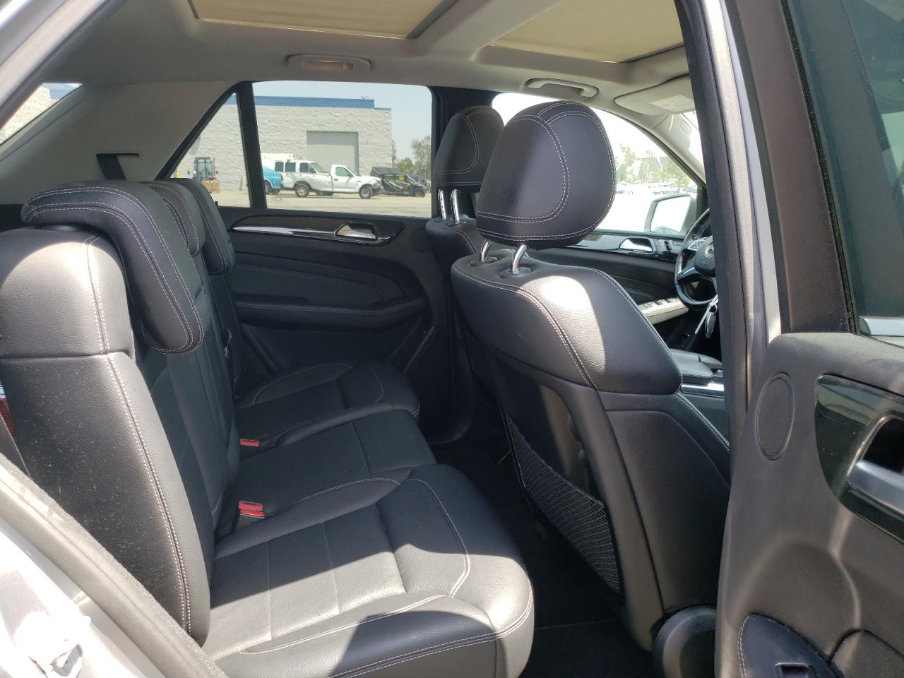 Photo 6 from auction – 2015 MERCEDES-BENZ ML 350 with VIN 4JGDA5JB6FA592787
