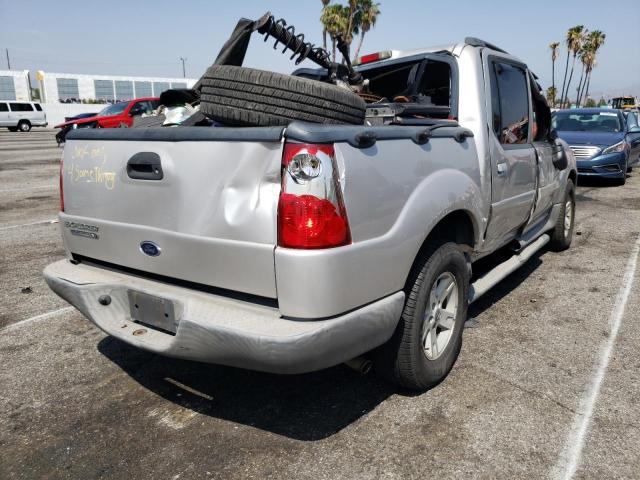 Photo 4 from auction – 2005 FORD EXPLORER S with VIN 1FMZU77K65UB45499