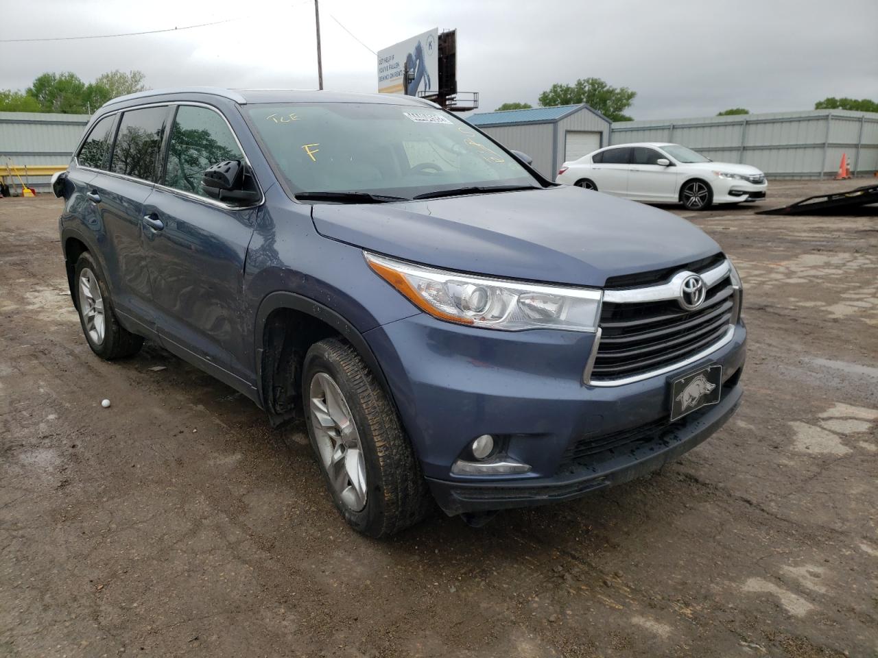 TOYOTA HIGHLANDER 2016 with VIN 5TDYKRFH6GS149308 - Photo from auction
