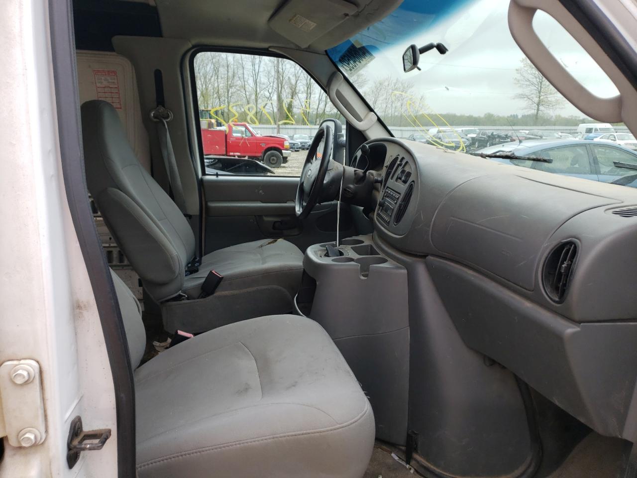 Photo 5 from auction – 2008 FORD ECONOLINE with VIN 1FTNS24L08DB13886