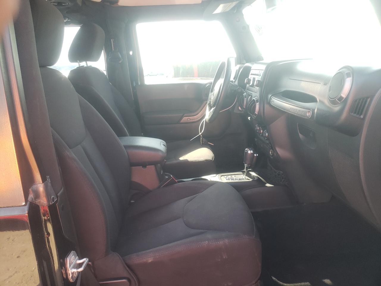 Photo 5 from auction – 2014 JEEP WRANGLER S with VIN 1C4AJWAG0EL229378