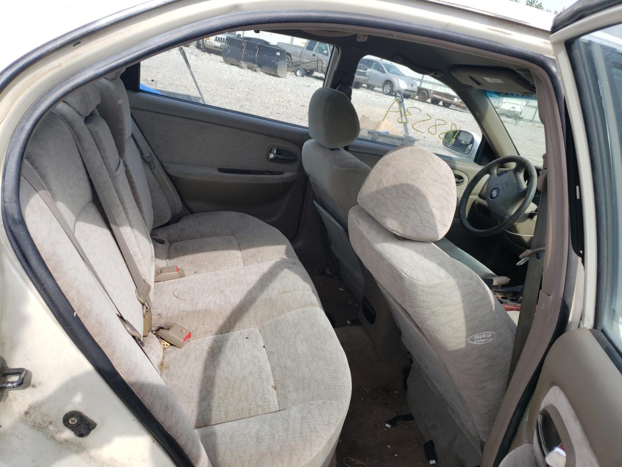 Photo 6 from auction – 2006 KIA OPTIMA LX with VIN KNAGD128565437089
