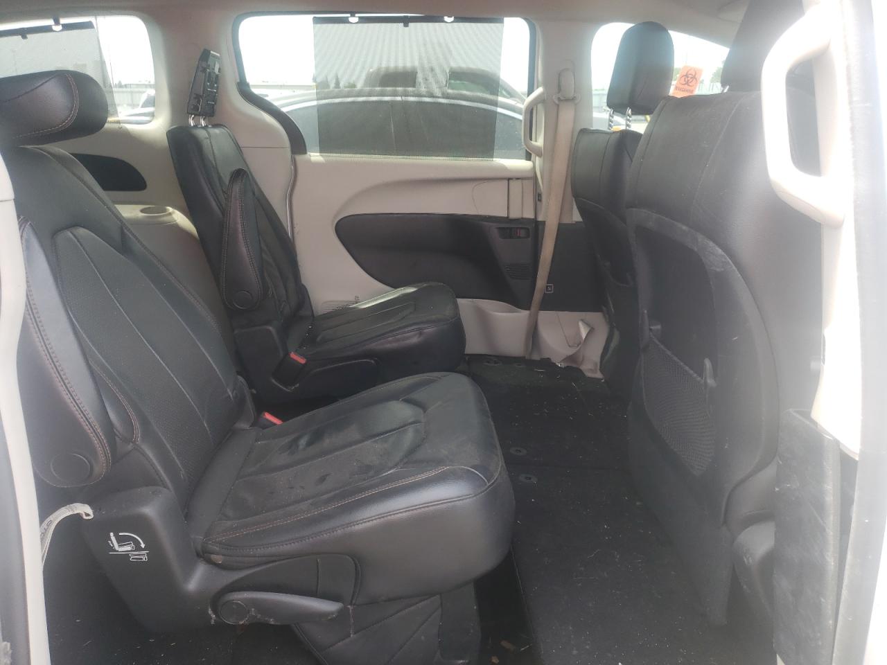 Photo 6 from auction – 2018 CHRYSLER PACIFICA T with VIN 2C4RC1BG6JR120309