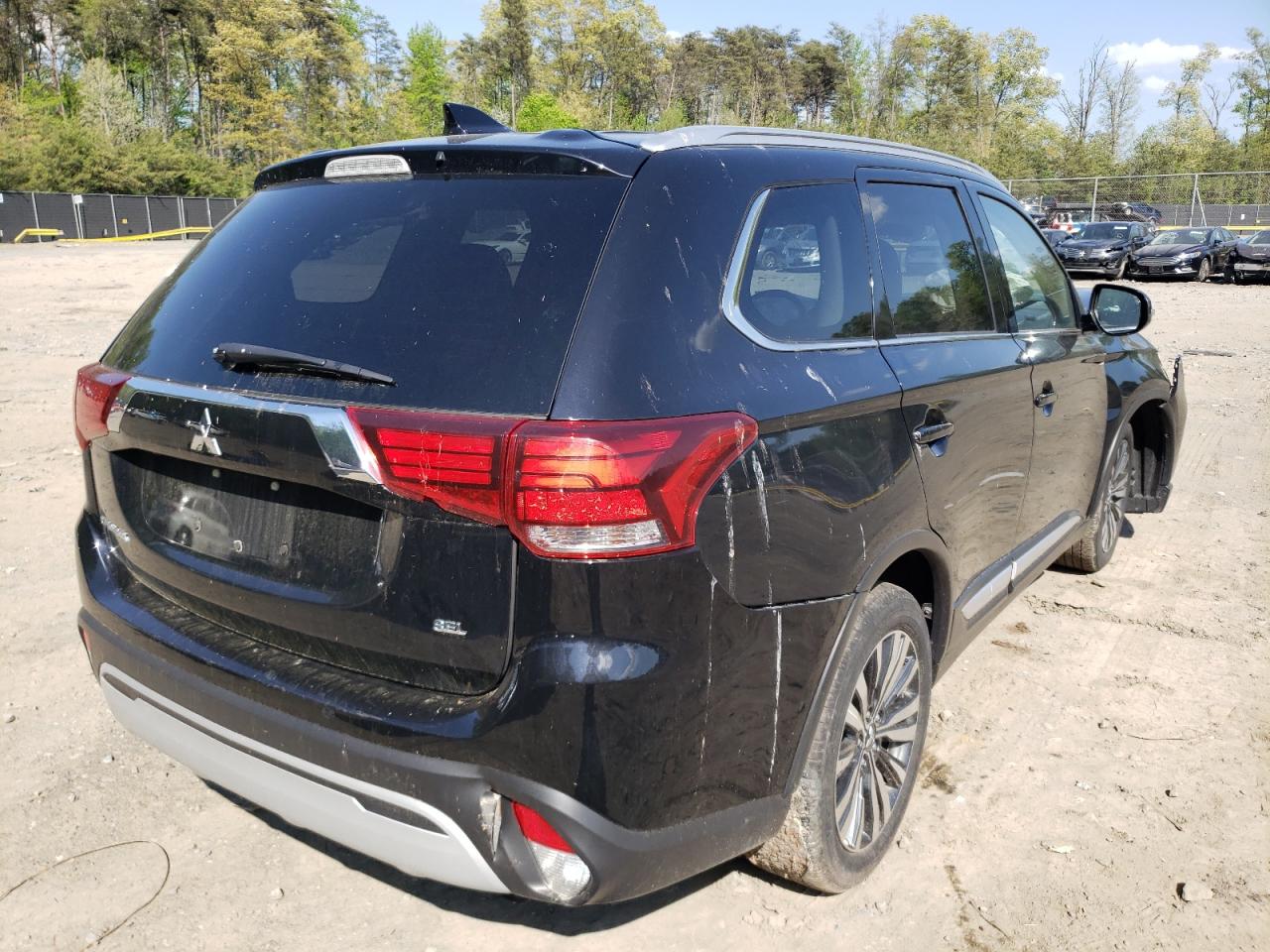 Photo 4 from auction – 2020 MITSUBISHI OUTLANDER with VIN JA4AD3A3XLZ033956