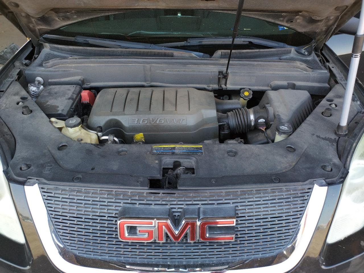 Foto 7 de la subasta – 2008 GMC ACADIA SLE con VIN 1GKER13758J298565
