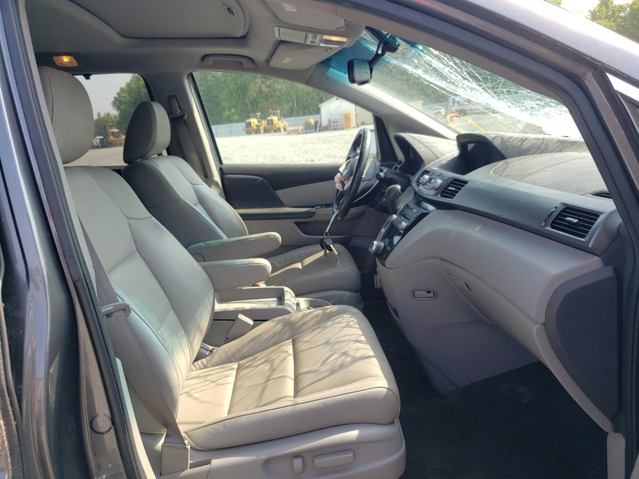 Photo 5 from auction – 2012 HONDA ODYSSEY EX with VIN 5FNRL5H67CB061615