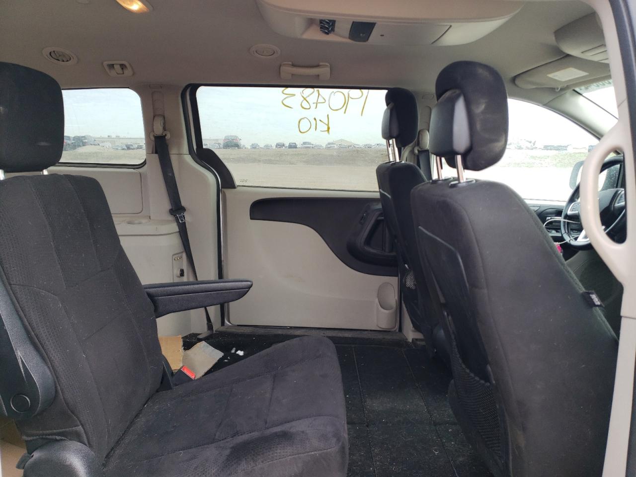 Photo 6 from auction – 2011 DODGE GRAND CARA with VIN 2D4RN4DG8BR761930