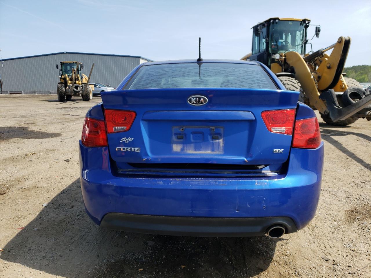 Photo 9 from auction – 2010 KIA FORTE SX with VIN KNAFW4A31A5287875