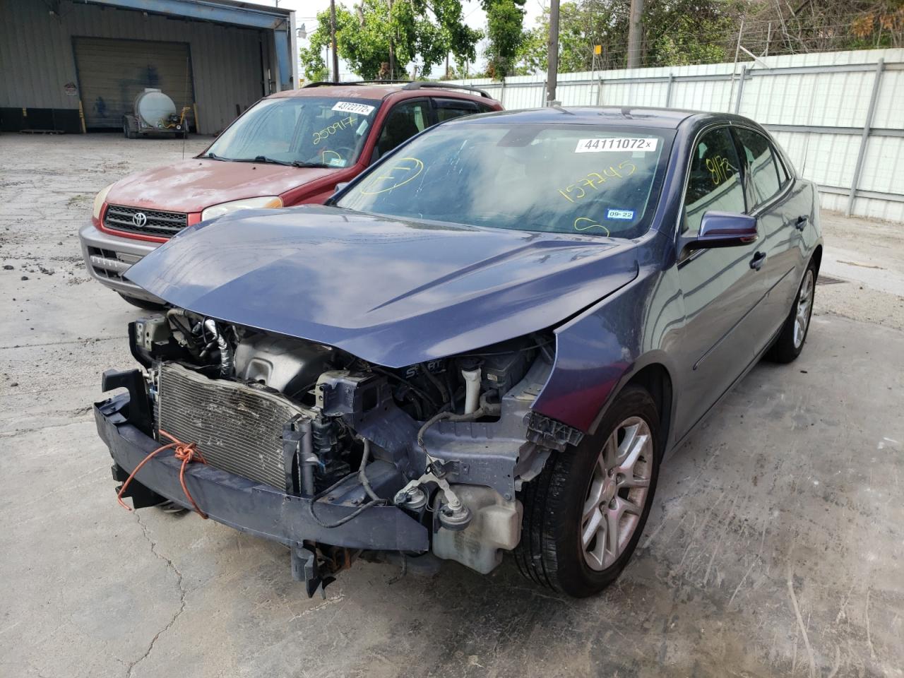 Photo 2 from auction – 2015 CHEVROLET MALIBU with VIN 1G11C5SL1FF157745