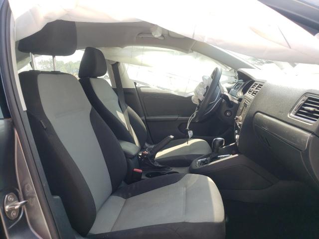 Photo 5 from auction – 2017 VOLKSWAGEN JETTA S with VIN 3VW2B7AJ2HM291724