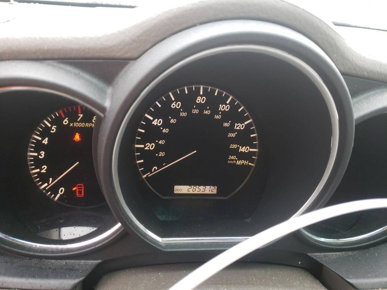 Photo 8 from auction – 2004 LEXUS RX 330 with VIN 2T2HA31U24C029395