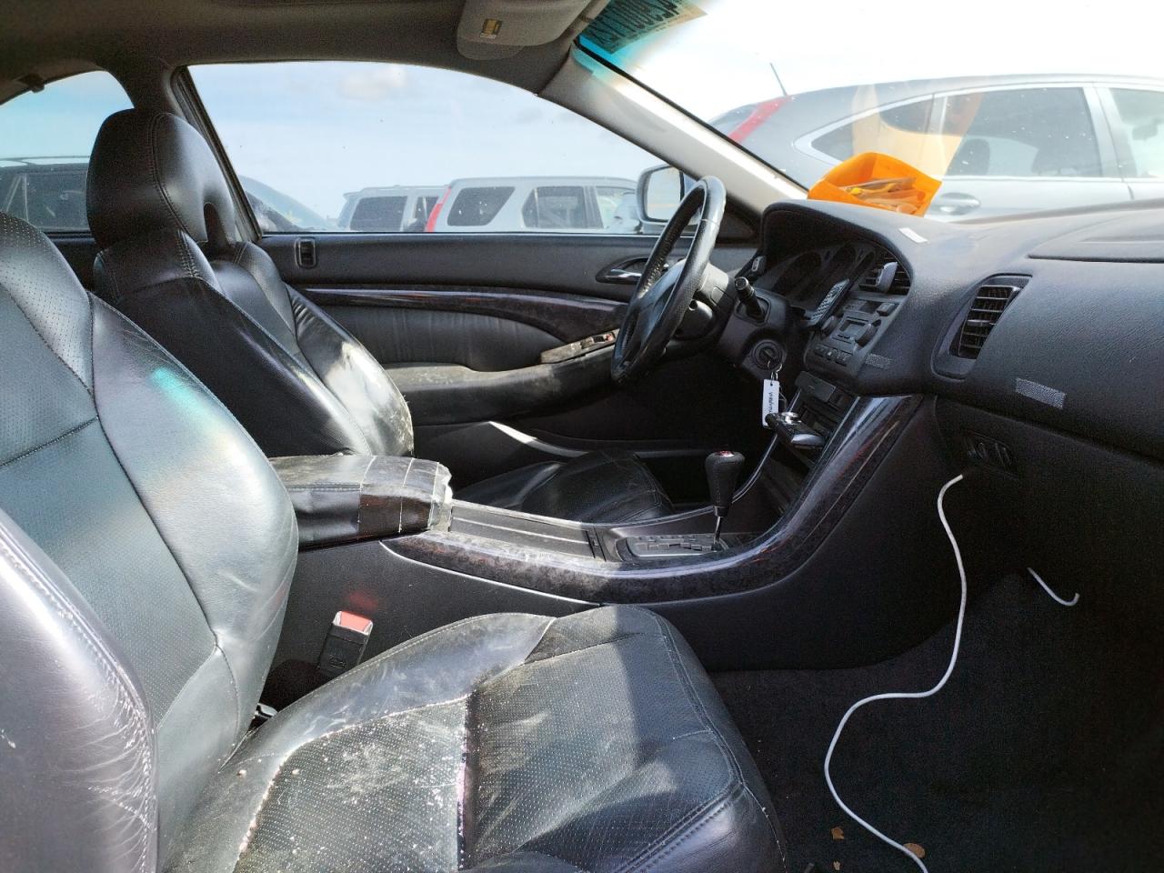 Photo 5 from auction – 2001 ACURA 3.2CL TYPE with VIN 19UYA42681A016484