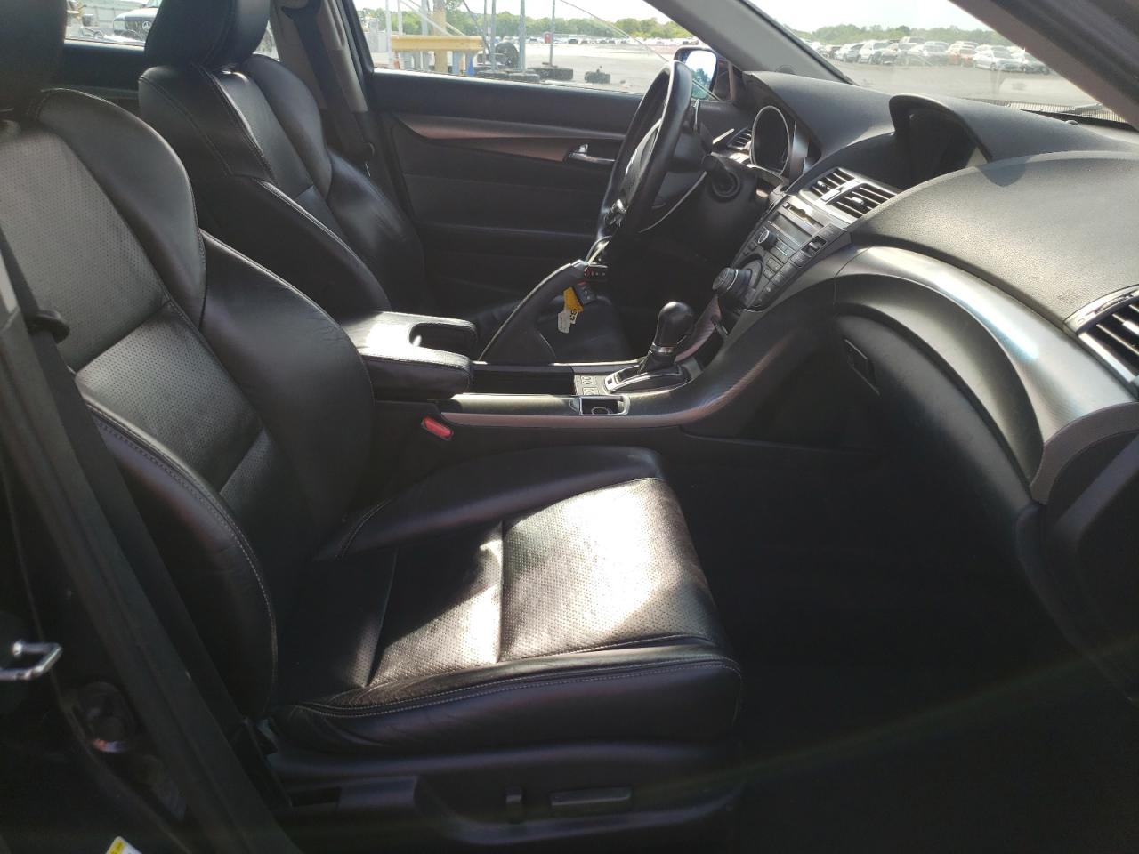 Photo 16 from auction – 2012 ACURA TL with VIN 19UUA9F73CA000792