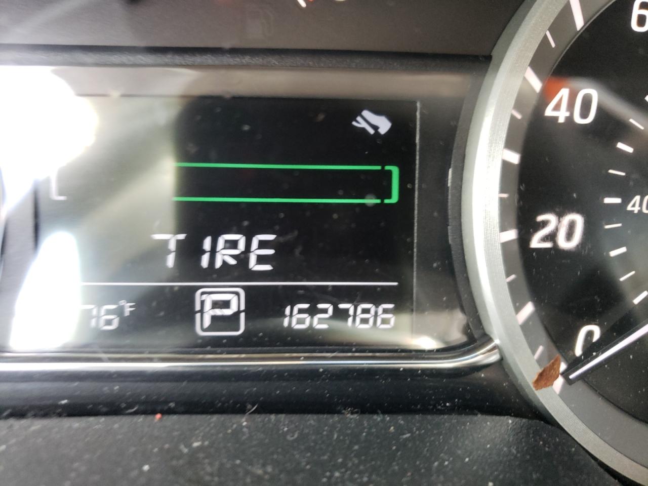 Photo 8 from auction – 2015 NISSAN SENTRA S with VIN 3N1AB7AP5FY333301