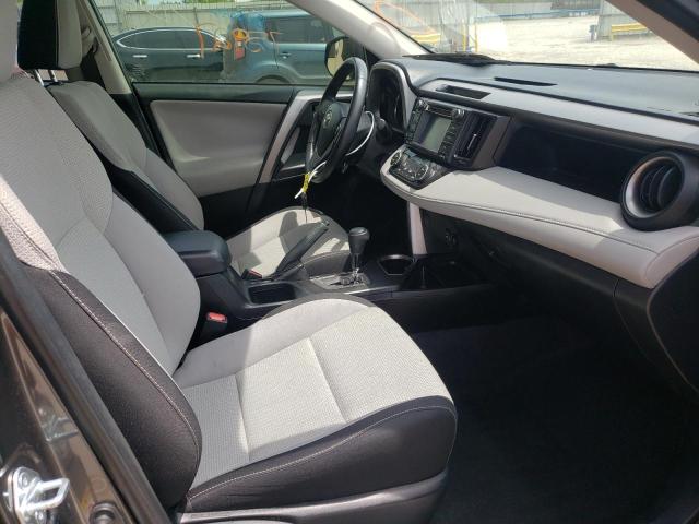 Photo 5 from auction – 2016 TOYOTA RAV4 XLE with VIN JTMWFREV2GJ095571