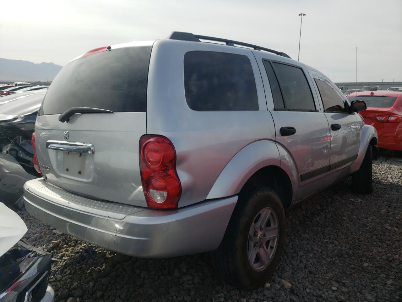 Photo 4 from auction – 2006 DODGE DURANGO SL with VIN 1D4HB48N66F191422