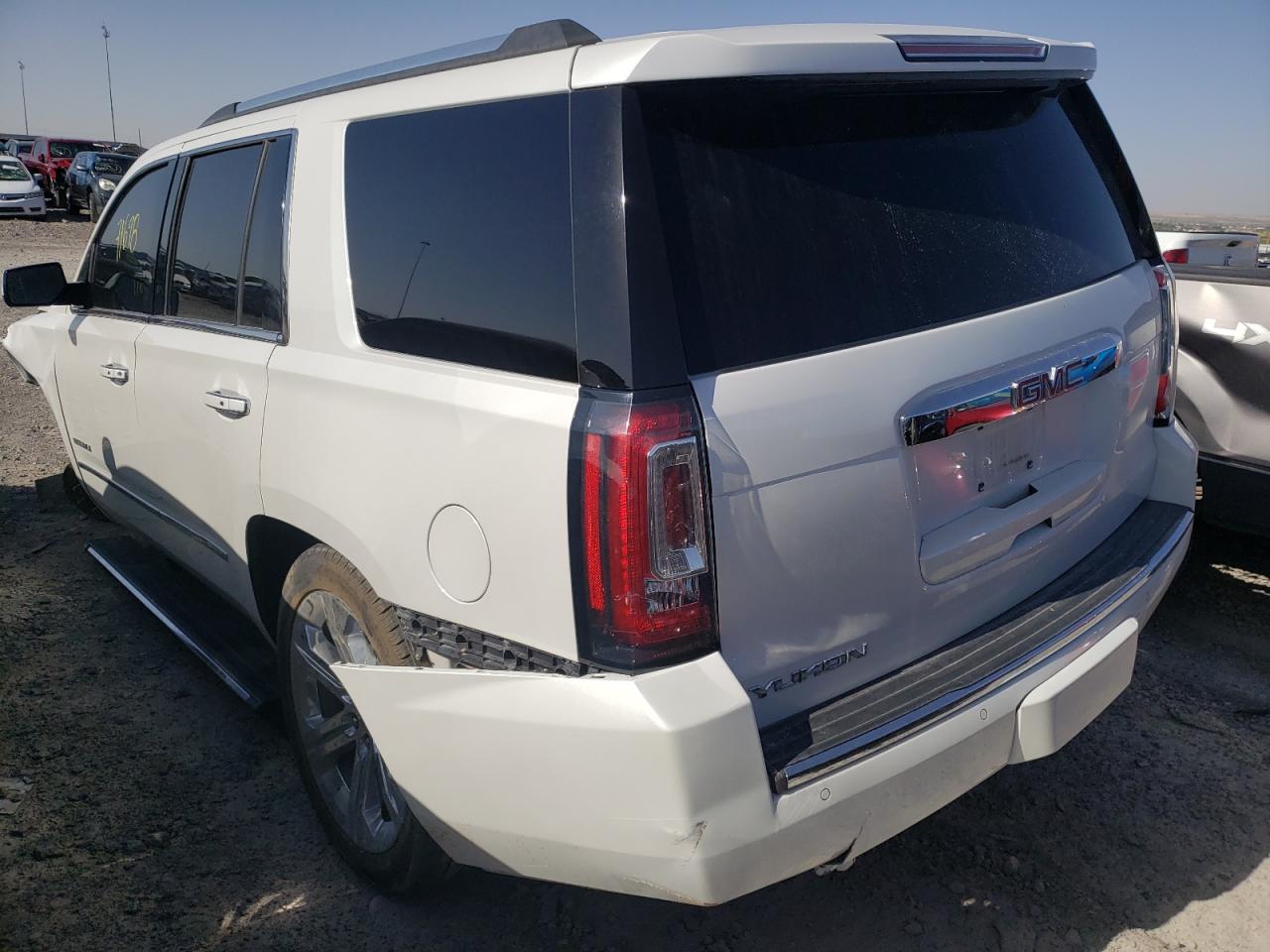 Photo 3 from auction – 2016 GMC YUKON DENA with VIN 1GKS1CKJ1GR181813
