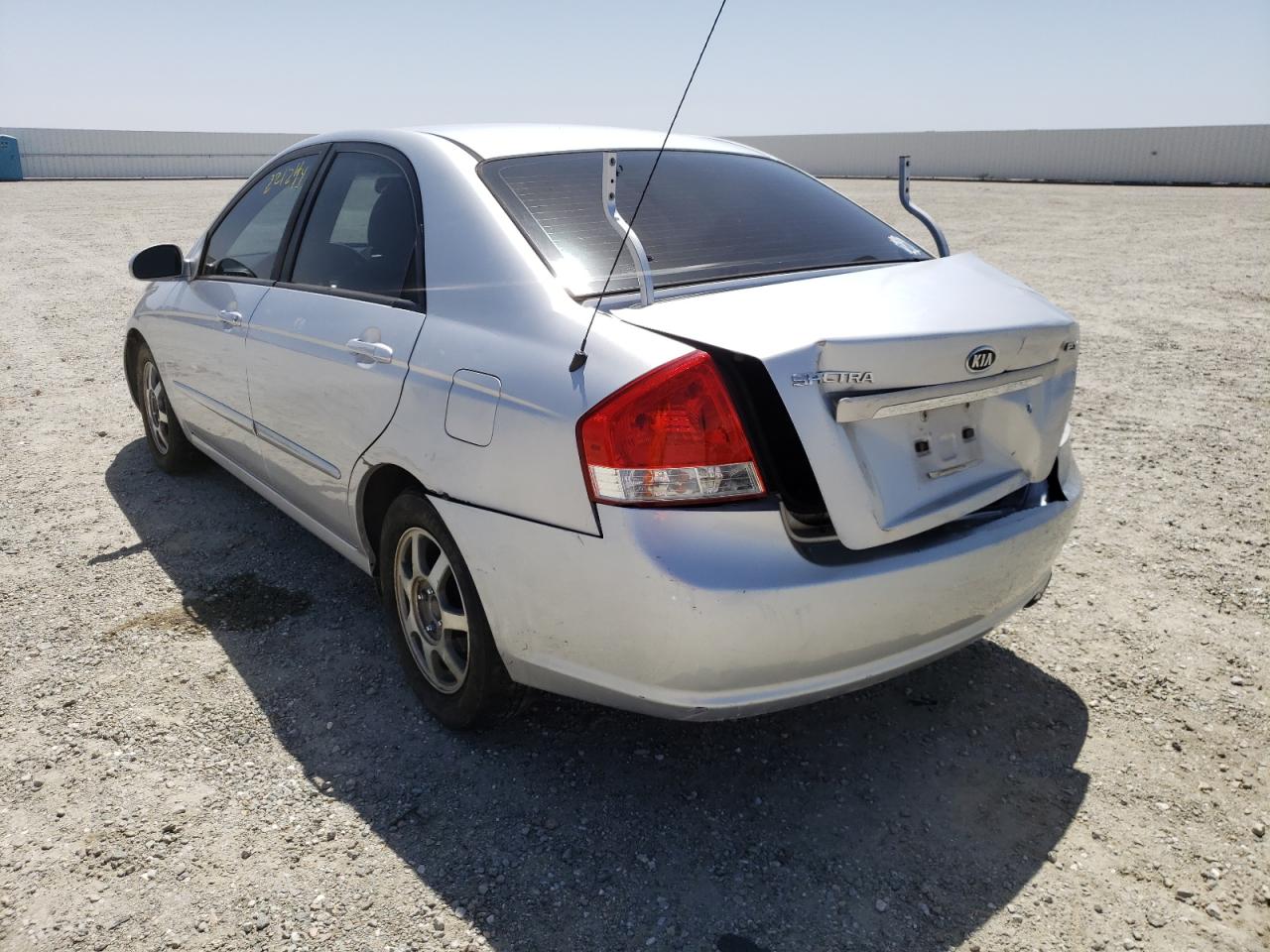 Photo 3 from auction – 2007 KIA SPECTRA EX with VIN KNAFE121575401433