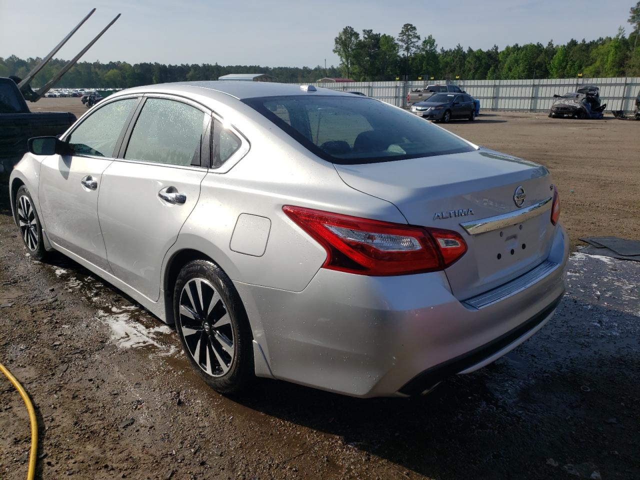 Photo 3 from auction – 2017 NISSAN ALTIMA 2.5 with VIN 1N4AL3AP8HC940393