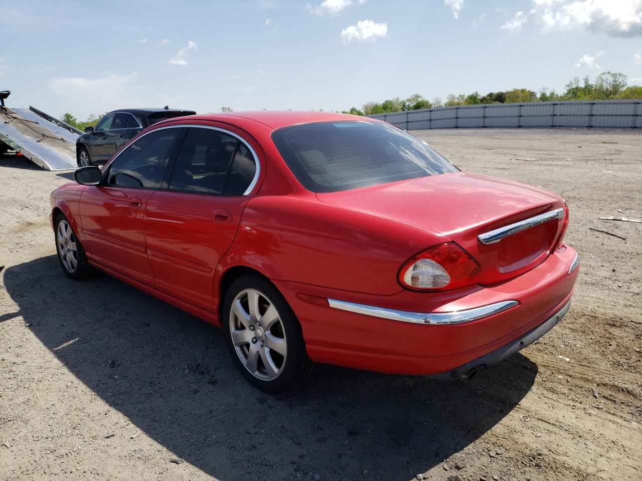 Foto 3 de la subasta – 2004 JAGUAR X-TYPE 3.0 con VIN SAJEA51C64WD88836