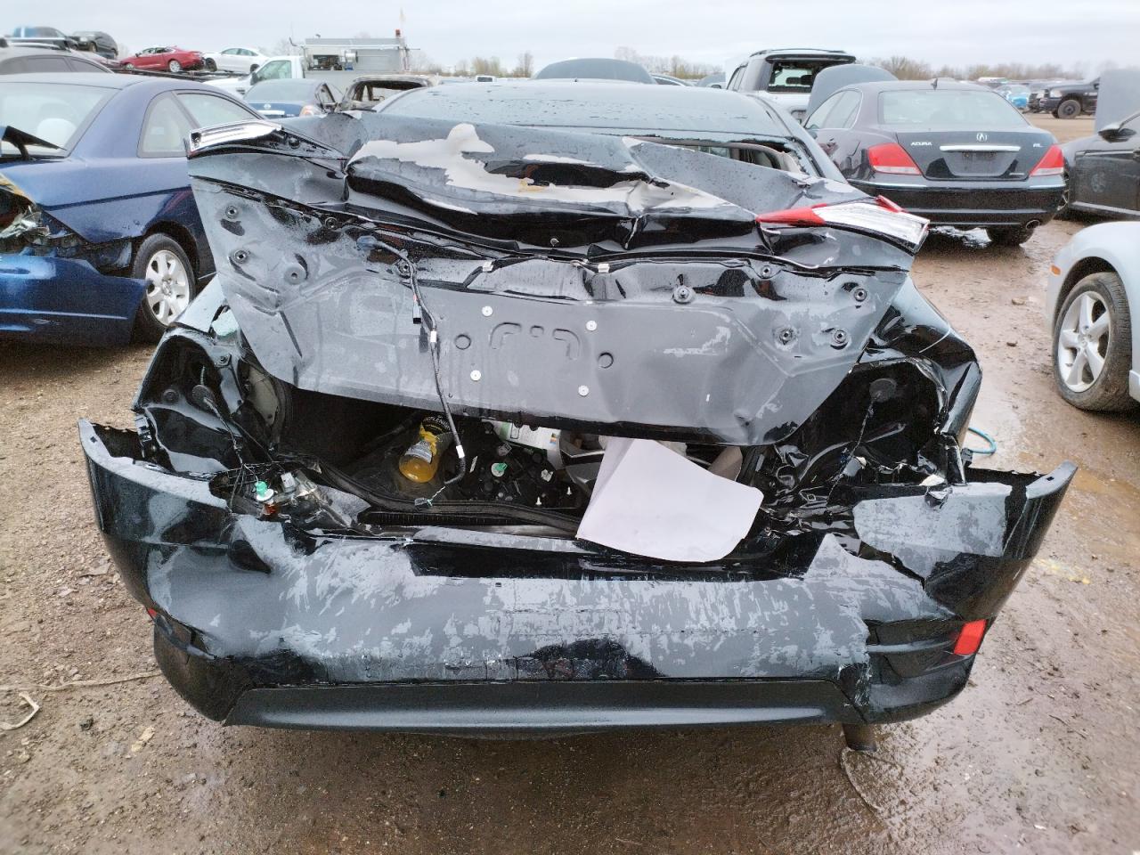 Photo 9 from auction – 2016 HONDA CIVIC LX with VIN 19XFC2F50GE003322
