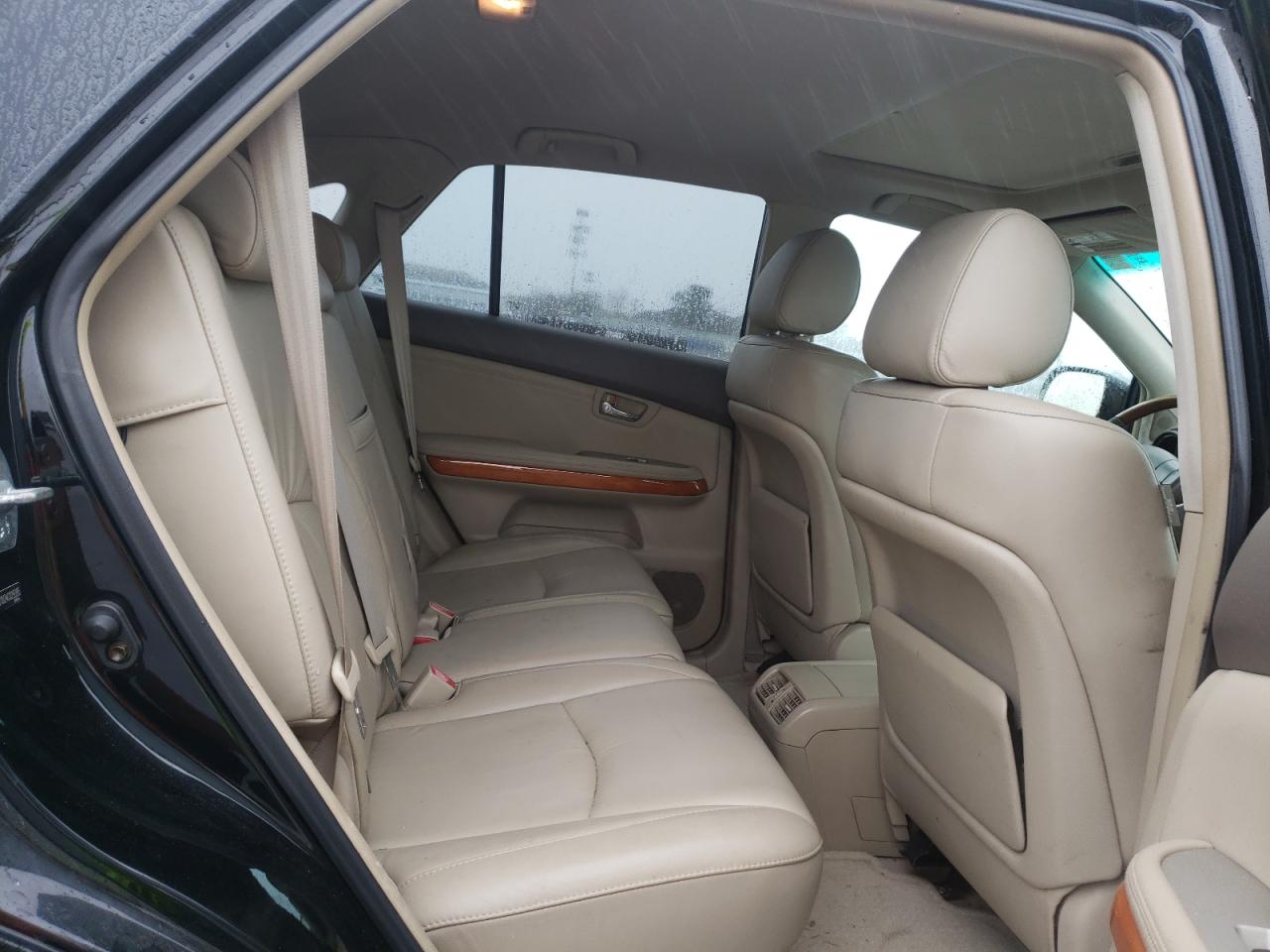 Photo 6 from auction – 2004 LEXUS RX 330 with VIN 2T2HA31U24C029395
