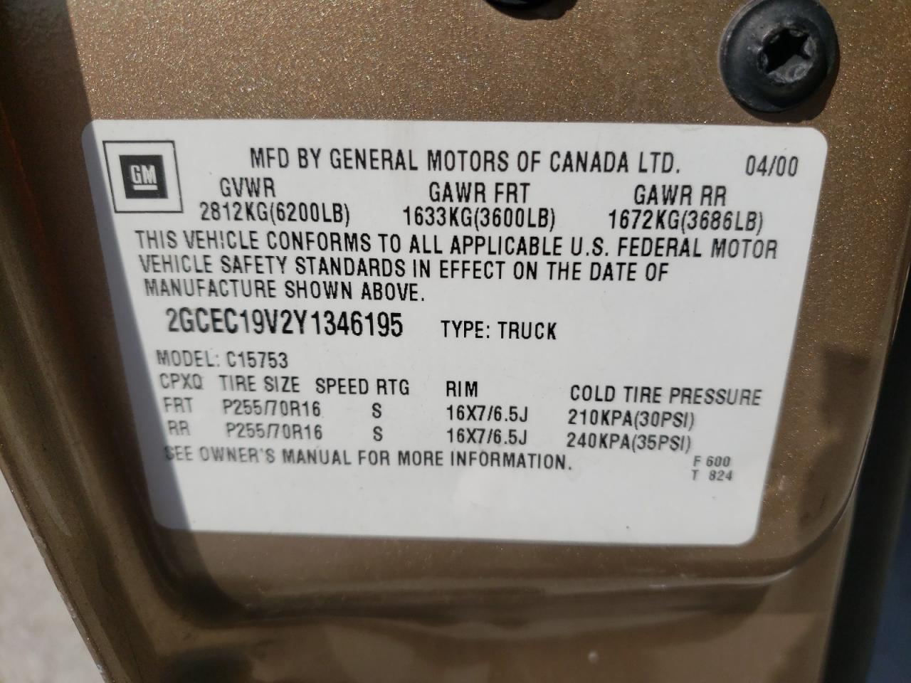 Photo 10 from auction – 2000 CHEVROLET SILVERADO with VIN 2GCEC19V2Y1346195