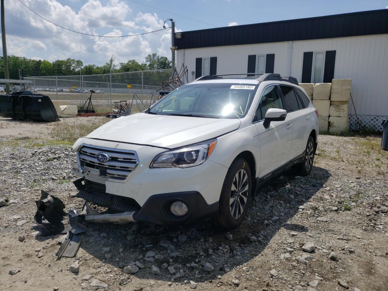 Photo 2 from auction – 2017 SUBARU OUTBACK 2. with VIN 4S4BSAKCXH3311411