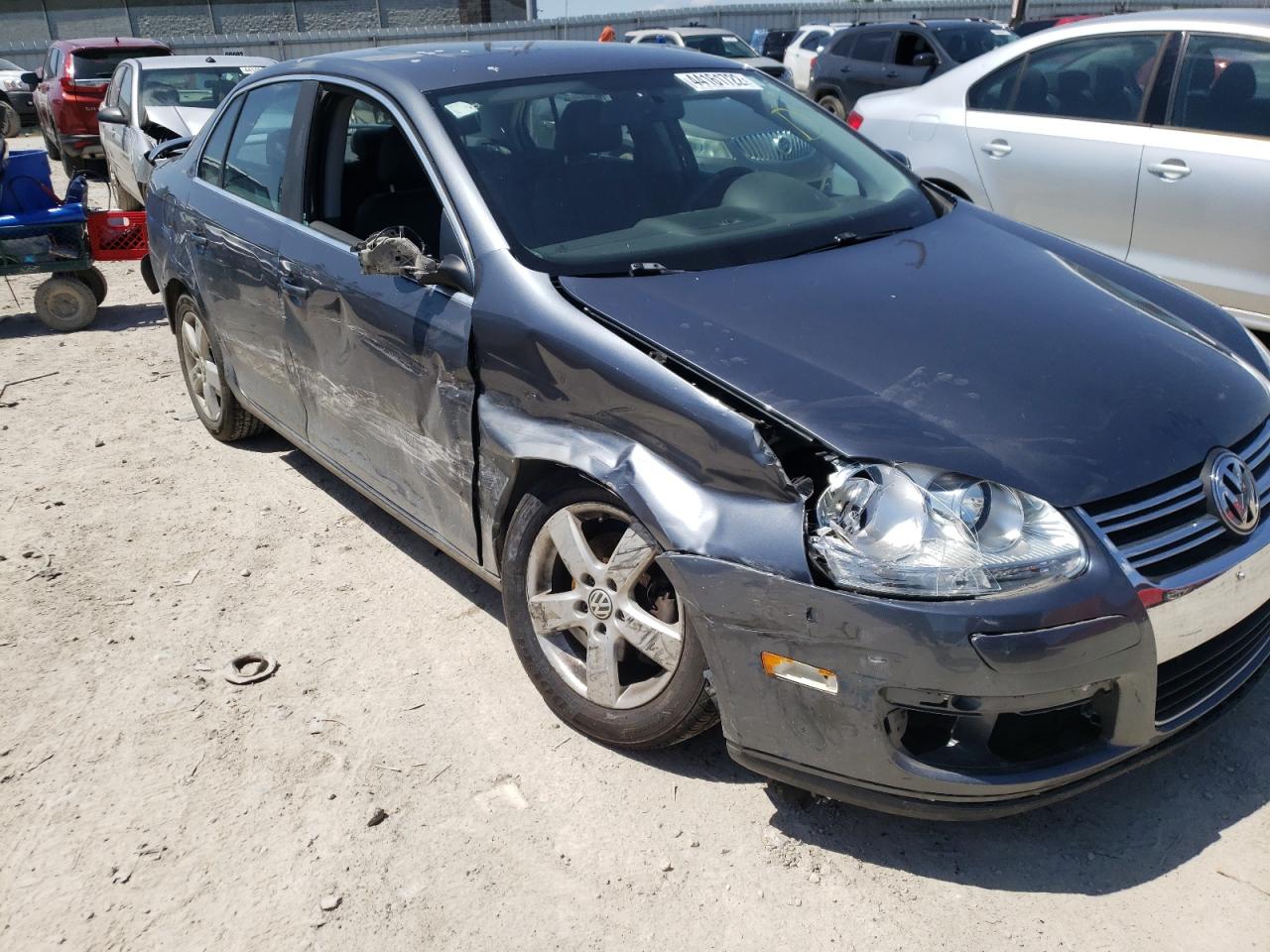 Photo 9 from auction – 2008 VOLKSWAGEN JETTA SE with VIN 3VWRM71K68M107130